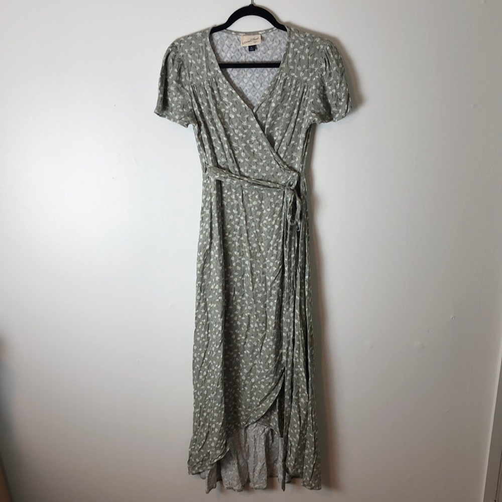 Universal Thread Dress